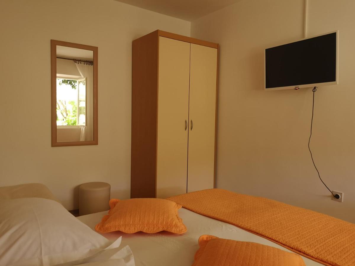 Apartments & Rooms Anita Hvar Town Eksteriør billede